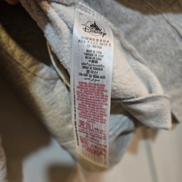 Disney Resorts Halloween 2023 Spooky Mickey DVC Exclusive Hoodie Sweatshirt Med. - Picture 9 of 10